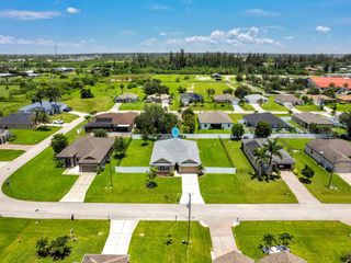 2207 SW 12TH LANE, Cape Coral, FL 33991