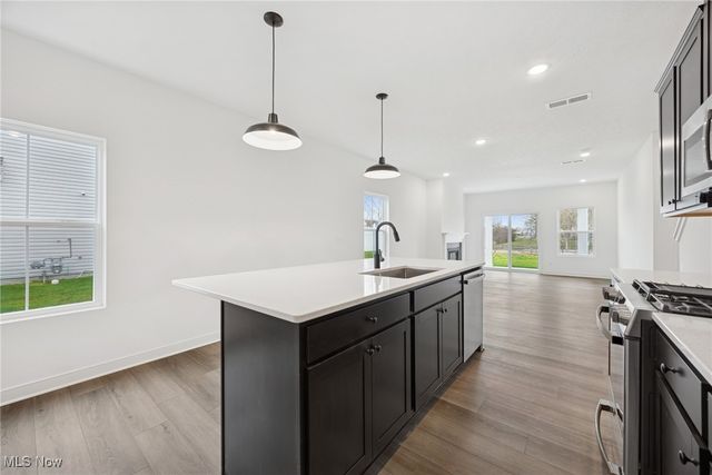 5062 Shepherds Glen, Willoughby, OH 44094