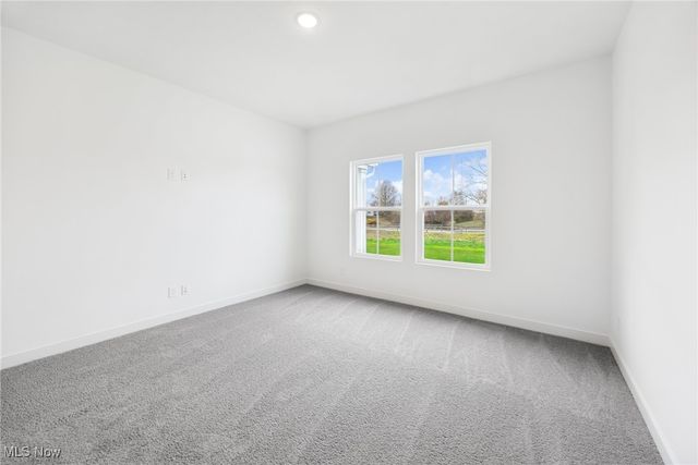 5062 Shepherds Glen, Willoughby, OH 44094