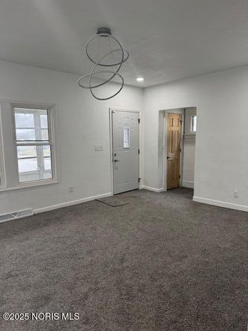 1453 Oak Street, Toledo, OH 43605