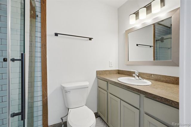 30179 Kim Lane 5, Romulus, MI 48174