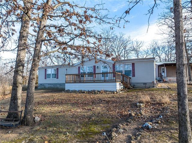 30704 Bonsai Drive, Warsaw, MO 65355