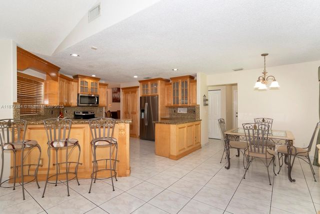 2293 SW 182nd Way, Miramar, FL 33029