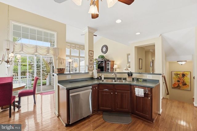 9709 SEAFIELD PL, Bristow, VA 20136