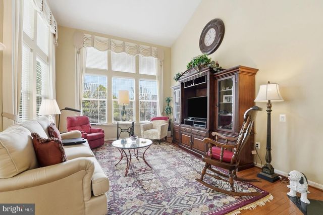 9709 SEAFIELD PL, Bristow, VA 20136