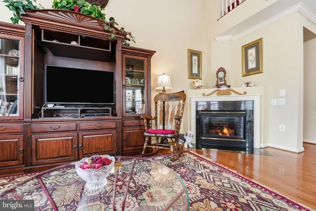 9709 SEAFIELD PL, Bristow, VA 20136