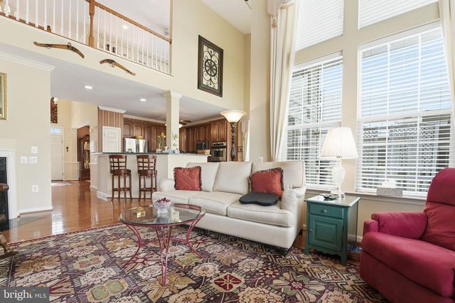 9709 SEAFIELD PL, Bristow, VA 20136