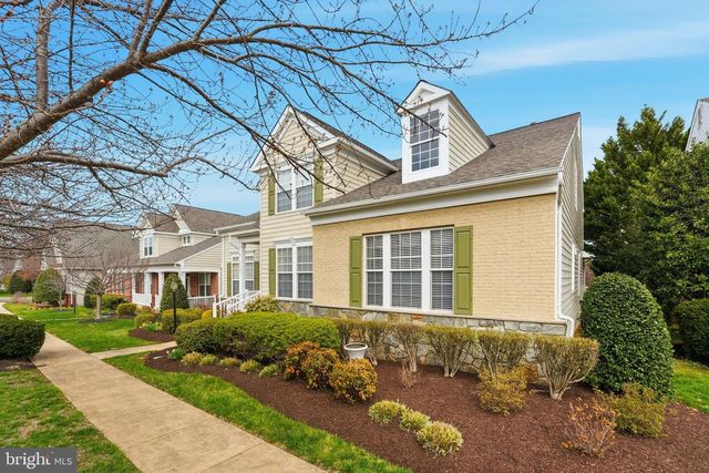 9709 SEAFIELD PL, Bristow, VA 20136