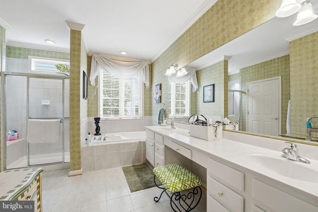 9709 SEAFIELD PL, Bristow, VA 20136