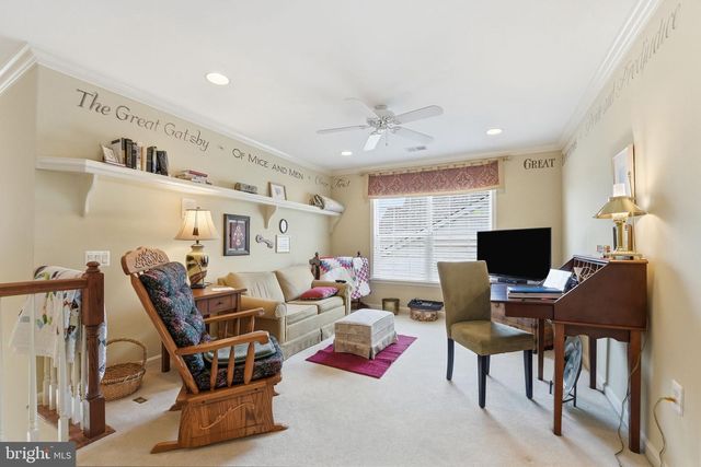 9709 SEAFIELD PL, Bristow, VA 20136