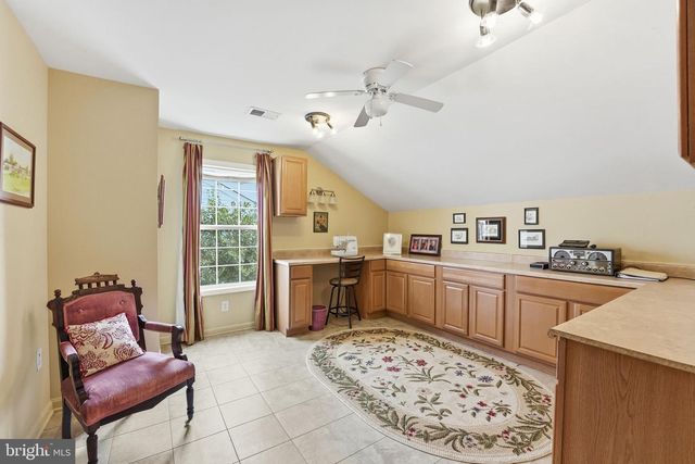 9709 SEAFIELD PL, Bristow, VA 20136