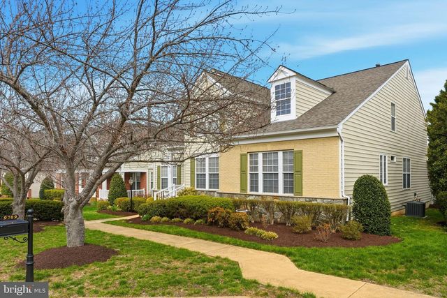 9709 SEAFIELD PL, Bristow, VA 20136