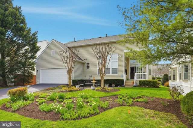 9709 SEAFIELD PL, Bristow, VA 20136