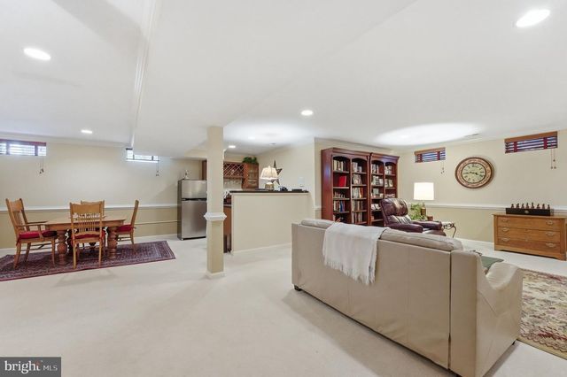 9709 SEAFIELD PL, Bristow, VA 20136