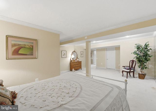 9709 SEAFIELD PL, Bristow, VA 20136