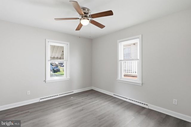 216 HIGH ST, Chambersburg, PA 17201