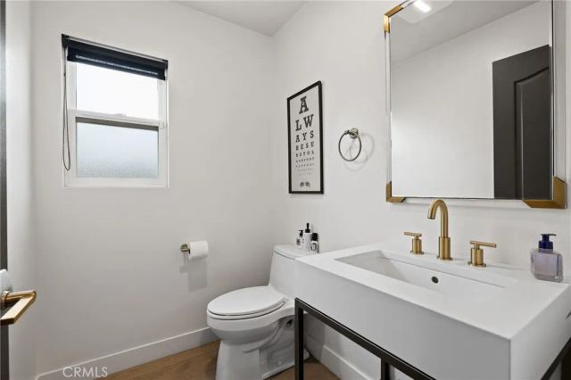 134 Monte Vista Avenue A, Costa Mesa, CA 92627