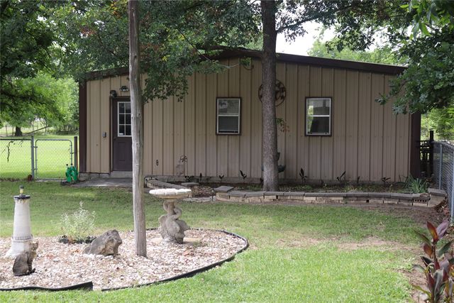 323 S Fisher Street, Gorman, TX 76454