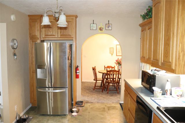 323 S Fisher Street, Gorman, TX 76454