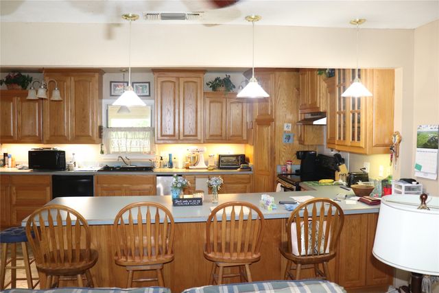 323 S Fisher Street, Gorman, TX 76454