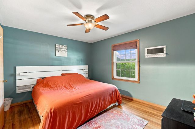 8 6th Avenue NE, Osseo, MN 55369