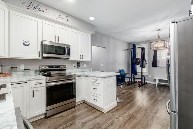 210 S Terrace Avenue, Columbus, OH 43204