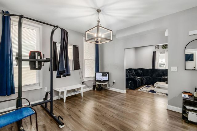 210 S Terrace Avenue, Columbus, OH 43204