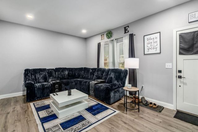 210 S Terrace Avenue, Columbus, OH 43204