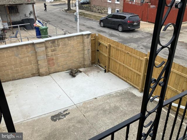 3236 LYNDALE AVE, Baltimore, MD 21213