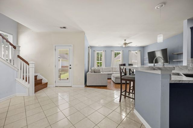 191 Avonshire Drive, Summerville, SC 29483