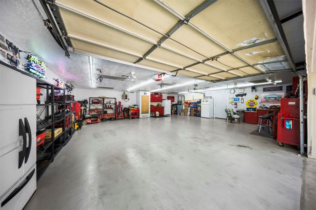 505 Curtis Road, Burleson, TX 76028