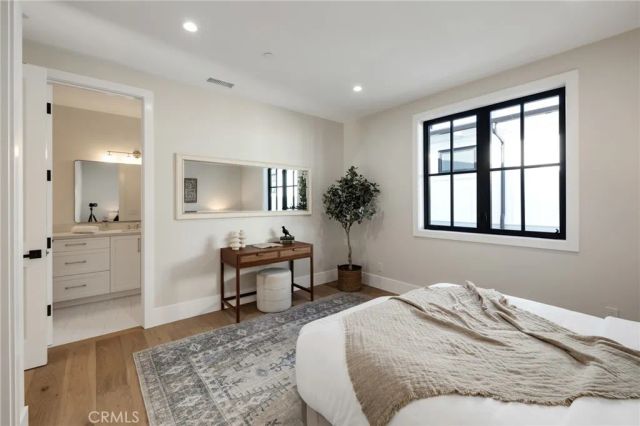 1820 9th Street, Manhattan Beach, CA 90266