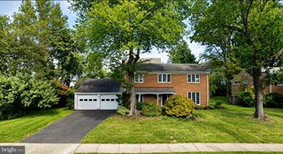 1805 GREAT FALLS ST, Mclean, VA 22101