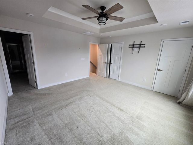 1609 Whistling RD, Chesapeake, VA 23323