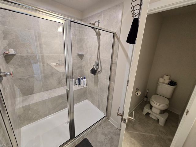 1609 Whistling RD, Chesapeake, VA 23323