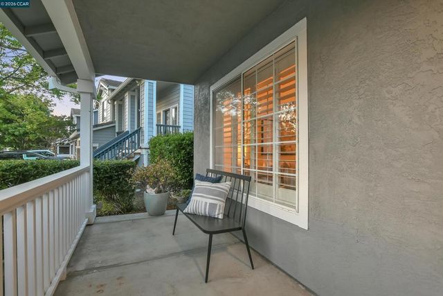 280 Brady Street, Martinez, CA 94553
