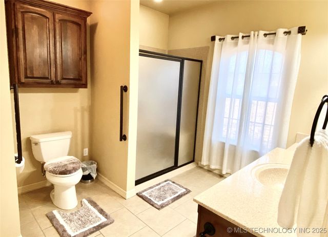 13822 S 18th Place, Bixby, OK 74008