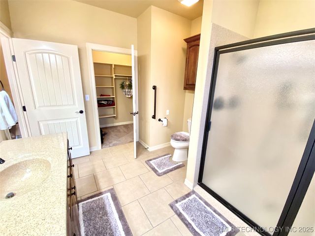 13822 S 18th Place, Bixby, OK 74008