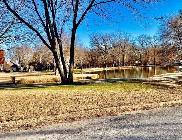 13822 S 18th Place, Bixby, OK 74008