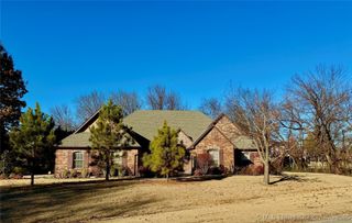 13822 S 18th Place, Bixby, OK 74008