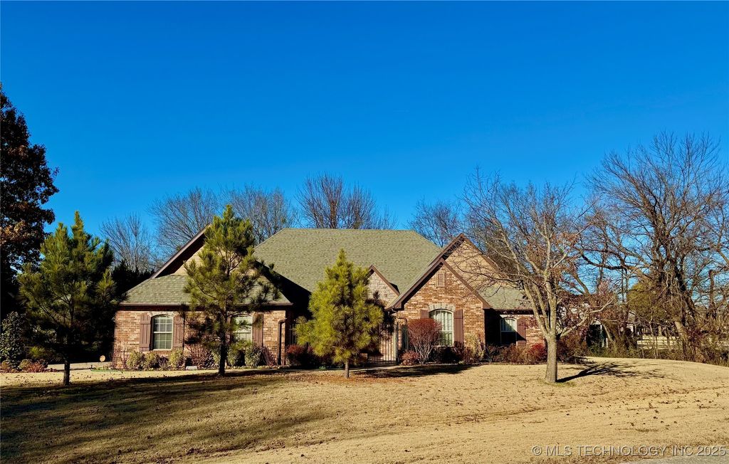 13822 S 18th Place, Bixby, OK 74008