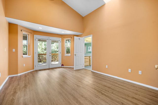 1549 Glacier Ridge Road, Bend, OR 97701