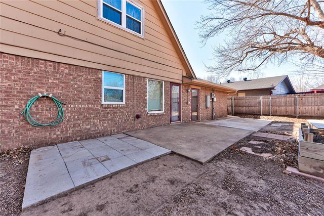 1603 Canterbury Street, Norman, OK 73069