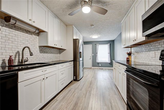 1603 Canterbury Street, Norman, OK 73069