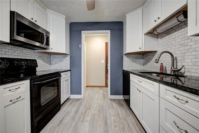 1603 Canterbury Street, Norman, OK 73069