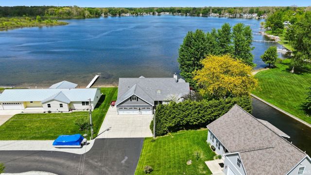 54 Ems B20b Lane, Pierceton, IN 46562