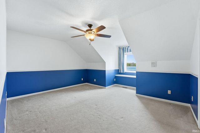 54 Ems B20b Lane, Pierceton, IN 46562