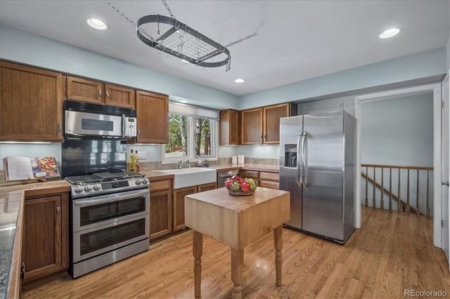 31636 Canyon Circle, Evergreen, CO 80439