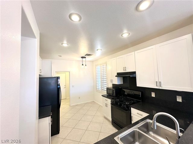 4554 Regalo Bello Street, Las Vegas, NV 89135