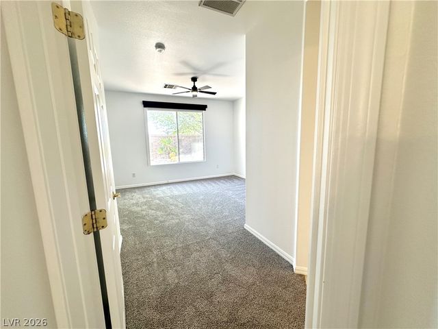 4554 Regalo Bello Street, Las Vegas, NV 89135